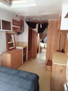 Caravan with annexe for rent