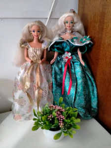 Two vintage Barbie dolls. postage in price 
