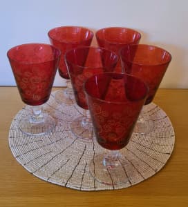 Wine Glasses Festive Short Stemmed Red & Gold Set of 6