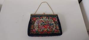 Vintage handbag. Tapestry fabric. Very good condition 