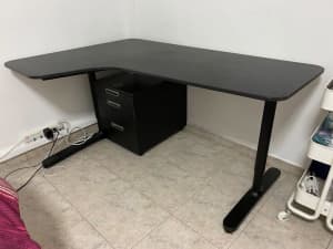 IKEA BEKANT corner table (LEFT side)