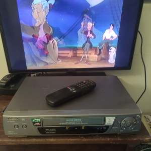 Panasonic VHS VCR Video Recorder with Remote - WORKING