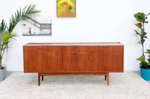 FREE DELIVERY-RETRO VINTAGE MID CENTURY BUFFET SIDEBOARD