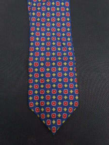 Vintage men's 10 cm wide pure silk geometric motif tie in VGC