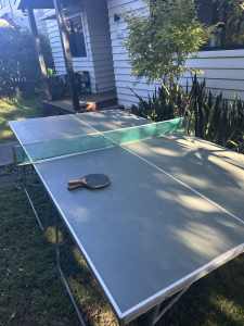 Table tennis table/ ONE PEICE foldable 