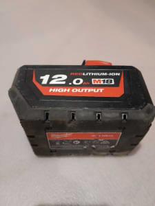 Milwaukee M18 18V 12.0Ah REDLITHIUM-ION High Output Battery