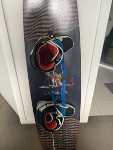 Wakeboard Slingshot 2020 and Space Mob boots