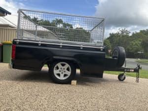 Unique 8 x 5 trailer with removable cage