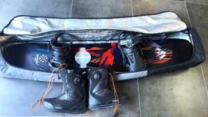 2023 Quality Pack: Snowboard/Bindings/Mens BOOTS/Travel Bag as New