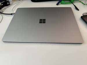 Microsoft surface laptop 5 8gbRAM/256 SSD