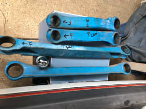 EA FORD FALCON 12/89 REAR UPPER AND LOWER TRAILING ARMS L/R WANTED