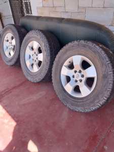 Navara stx wheels and tyres! 