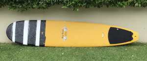 LONGBOARD SURFBOARD MAL 9’3” TAKAYAMA IN THE PINK EXCELLENT CONDITION.