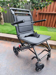 Lightweight wheelchair
