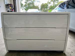 White Dresser & Mirror - chest of drawers