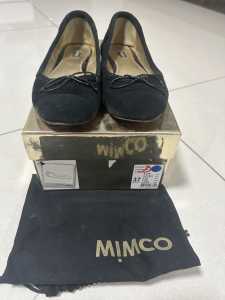 Mimco flat shoes