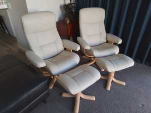 BERKOWITZ LEATHER SWIVEL RECLINER CHAIRS WITH FOOTSTOOL