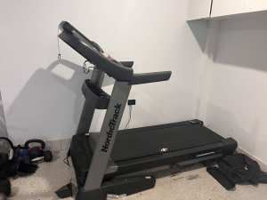 Free treadmill