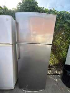 $ 454 liter Bosch stainess steel fridge