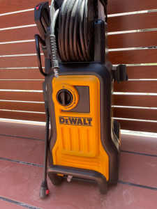 De Walt Electric Pressure Washer DXPW160WE