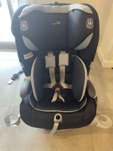 Britax safe n sound maxi guard pro child seat