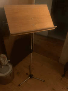 Wooden conductors music stand