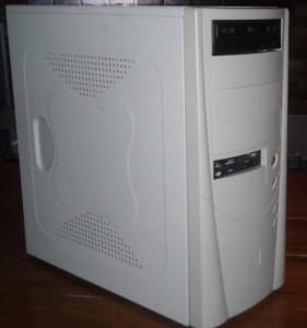 INTEL CORE 2 DUO E8400 3.0GHz DESKTOP PC RADEON 7500 1GB 160GB HDD