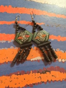 Wooden beaded retro large dangling earrings with painted motif to cent