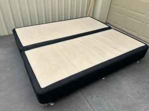 *Delivery available* King size bed ensemble base