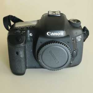 Canon EOS 7D digital camera plus extras