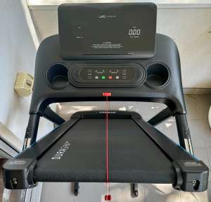 LSG Focus M3 Automatic Incline Treadmill 450mm 18kph