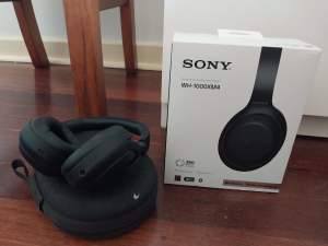 Headphones Sony WH-XM4 Wireless