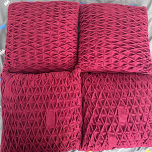 4x Red Linen house wool pillows set