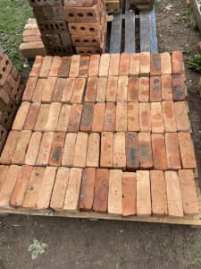1000 PGH Sandstock Bricks