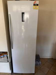 Hisense all fridge need gone can arrange delivery 460L