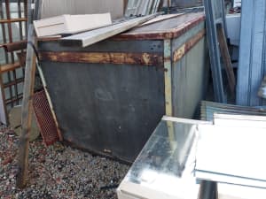 Crate, shipping large steel framed ply