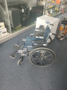 Invacare Tracer IV wheel chair (Great Condition)