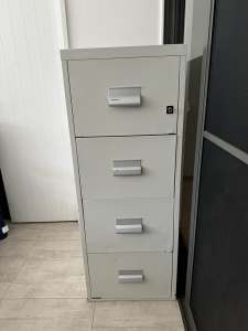 Chubb Safe 4 Drawer Filing Cabinet