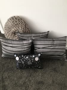 5 assorted grey/black cushions 