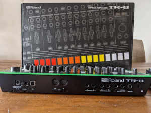 Roland TR-8 Rhythm Performer drum machine (incl TR-7X7 expansion)