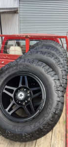 Wheels & Tyres 17inch