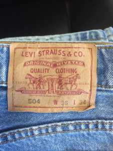 LEVI 504 Jeans