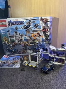 *RETIRED* 76131 LEGO “Avengers Compound Battle”
