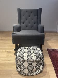 Rocking chair / nursing chair with pouffe footrest