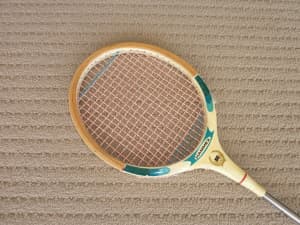 buy in store SQUASH RACKET - ELLIOT Of Australia- SAPPHIRE VINTAGE - Only  Used A Few X