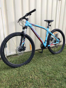 specialized pitch blue and red