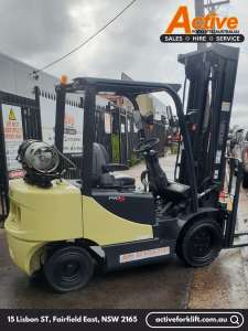 Crown 3.3 Ton LPG Forklift  6.1m Lift Height  Side Shift Attachment Fairfield East Fairfield Area Preview
