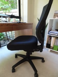 Home office chair in good condition