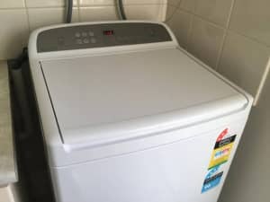 8.5kg F&P washing machine with delivery , install, test and warranty