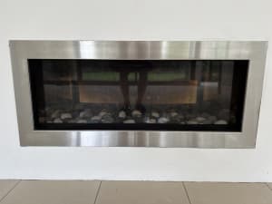 Heat & Glow XLR Plus Gas Fireplace